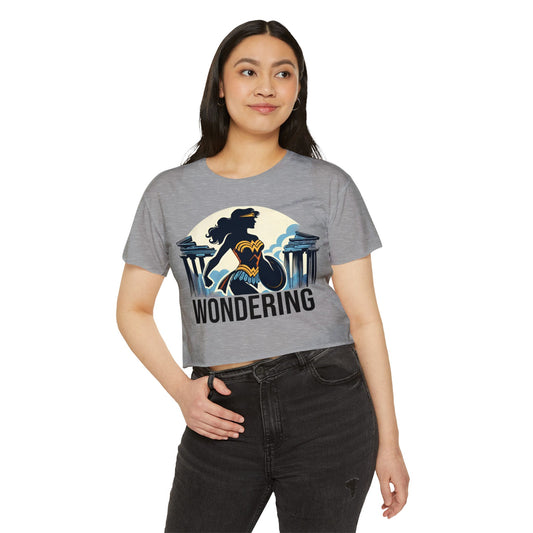Women's Wondering Crop Top